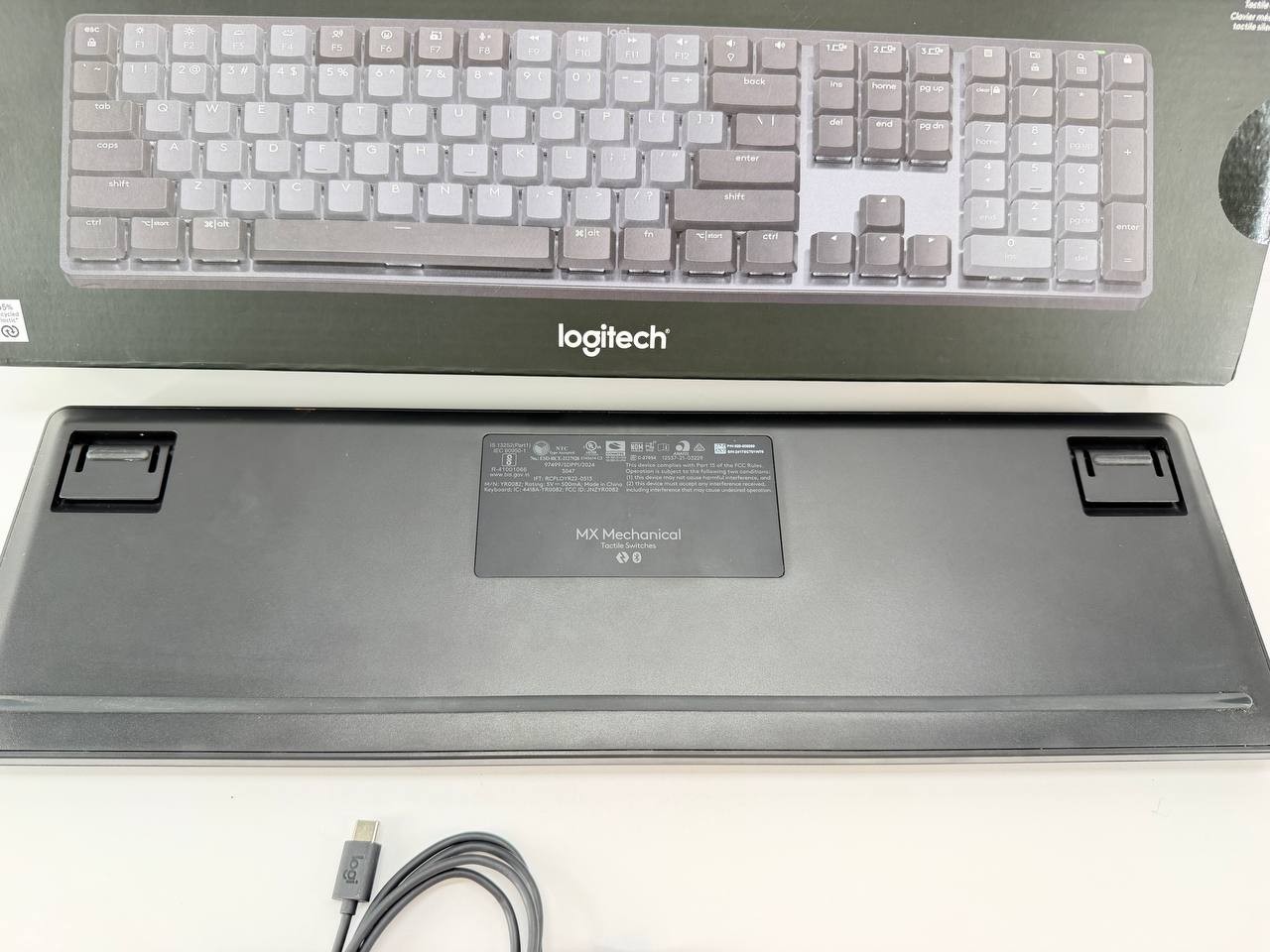 Logitech MX Mechanical Full Size Wireless Keyboard Tactile Quiet YR0082