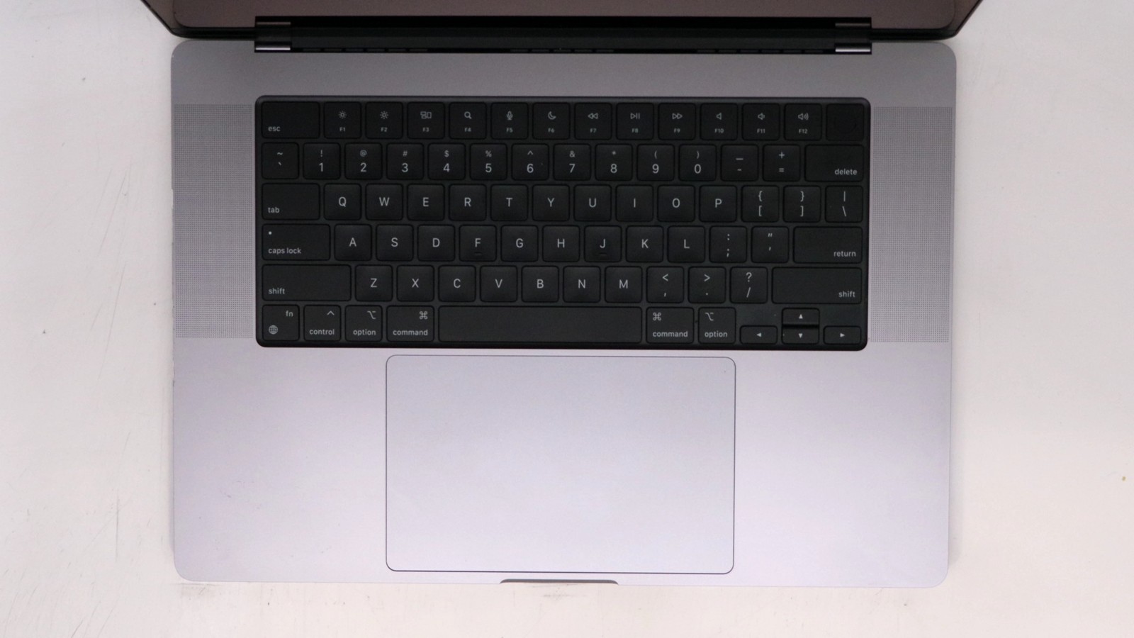 Apple Macbook Pro 16″ M1 Max 10-Core 64GB 1TB – Very Good READ DESC