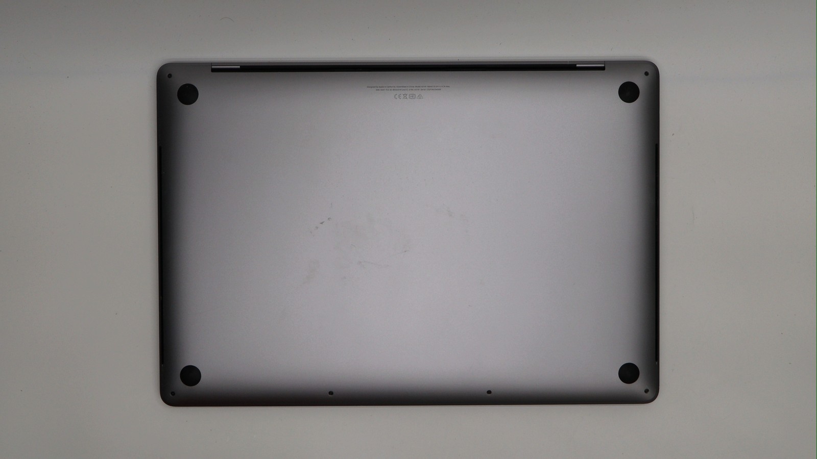 Apple Macbook Pro 16″ i9-9980HK 16GB 512GB – Very Good