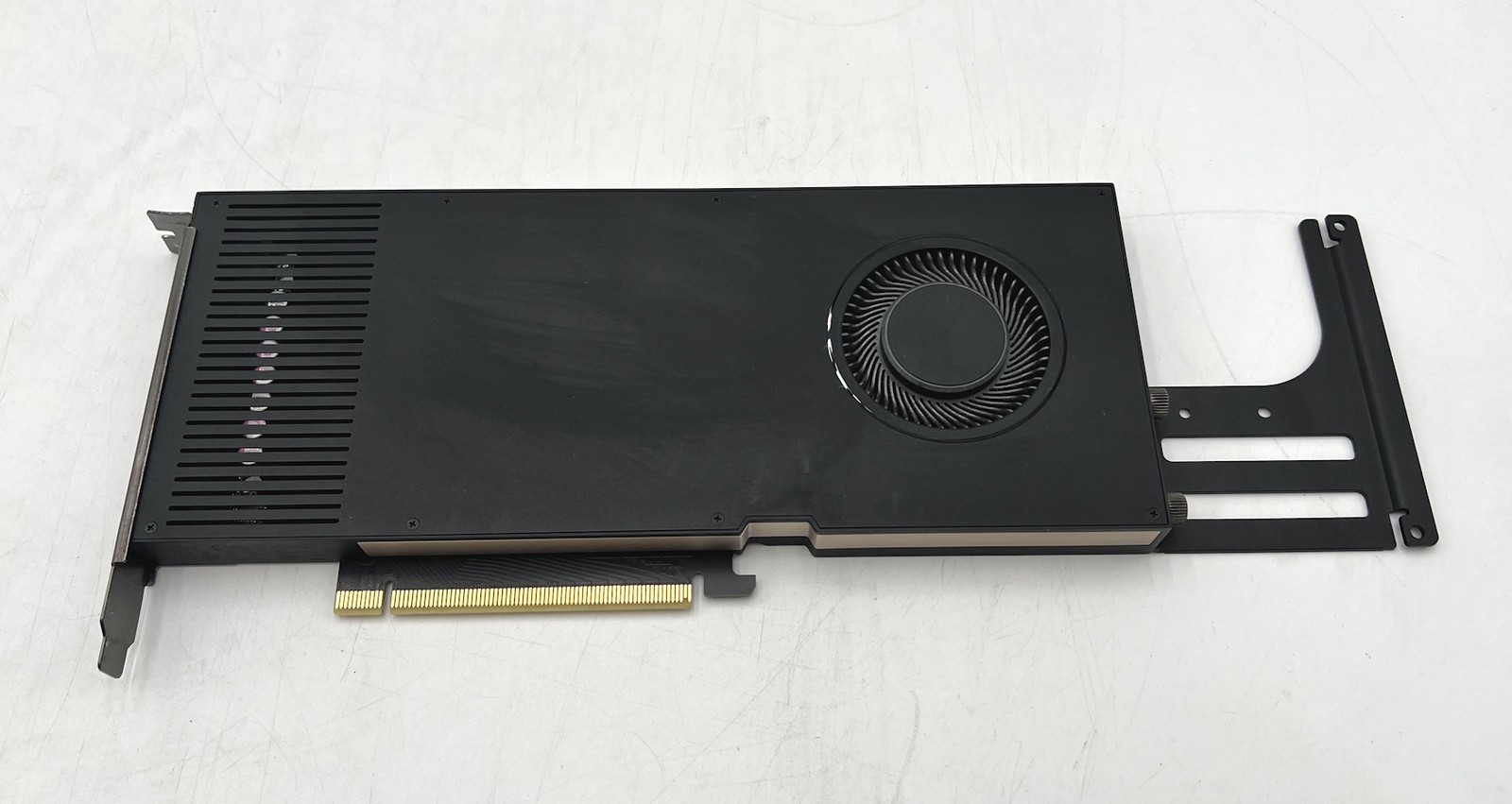 NVIDIA RTX A4000 16 GB GDDR6 PCI Express 4.0 x16 Desktop Video Card