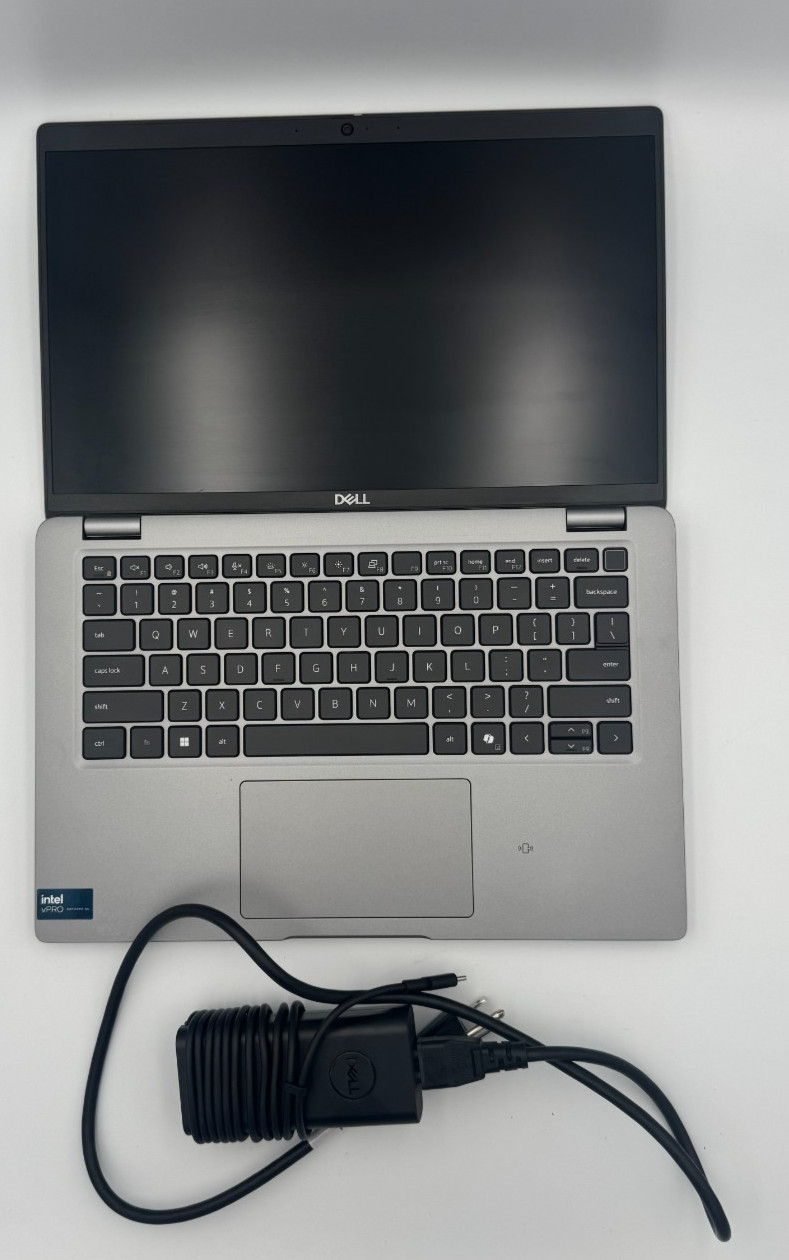 Dell Latitude 5450 14″ Ultra 5 135U 16GB RAM 512GB SSD Win11 Pro Laptop