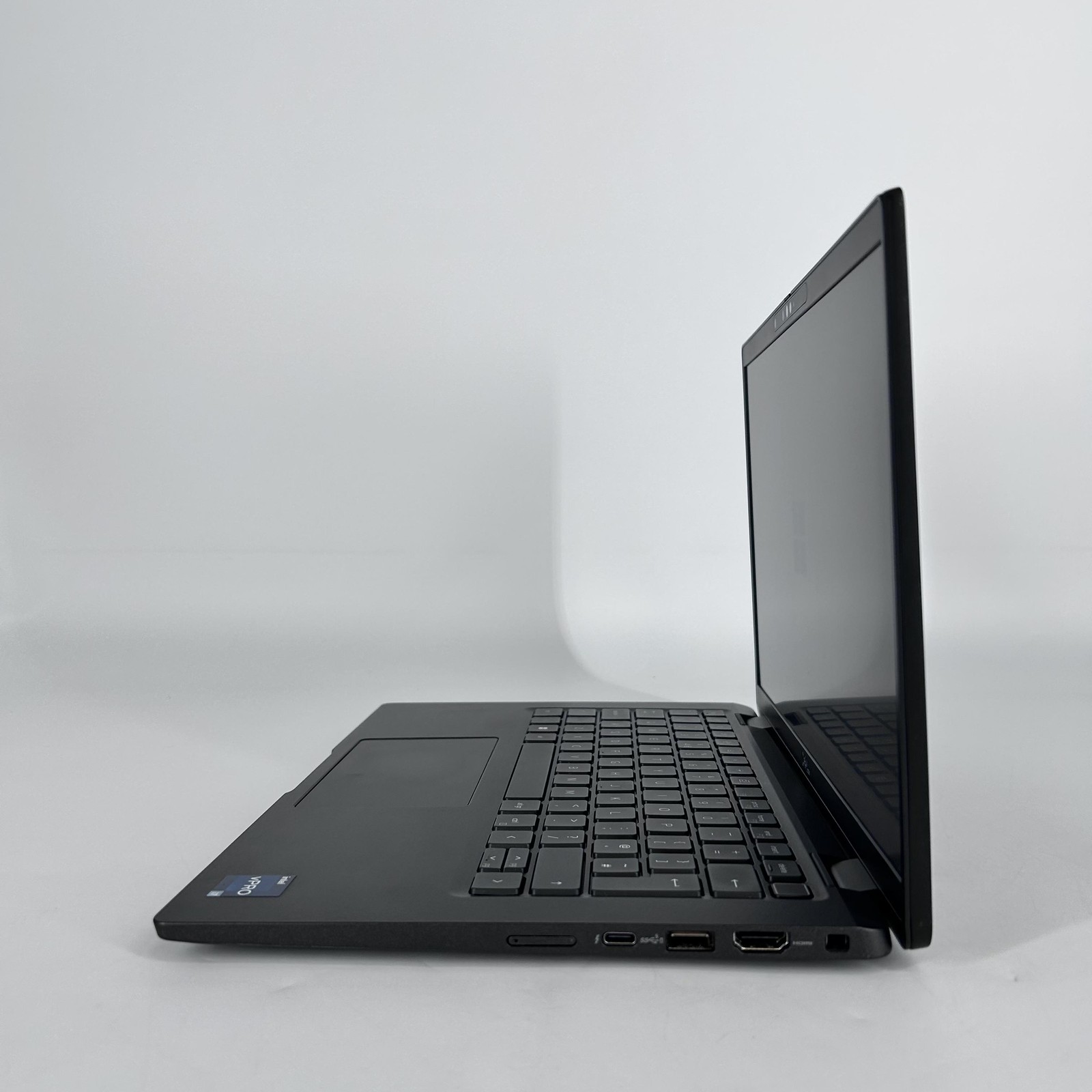 Dell Latitude 7430 14 Gray FHD 1.8 GHz i7-1265U 16GB 512GB Bilingual Keyboard