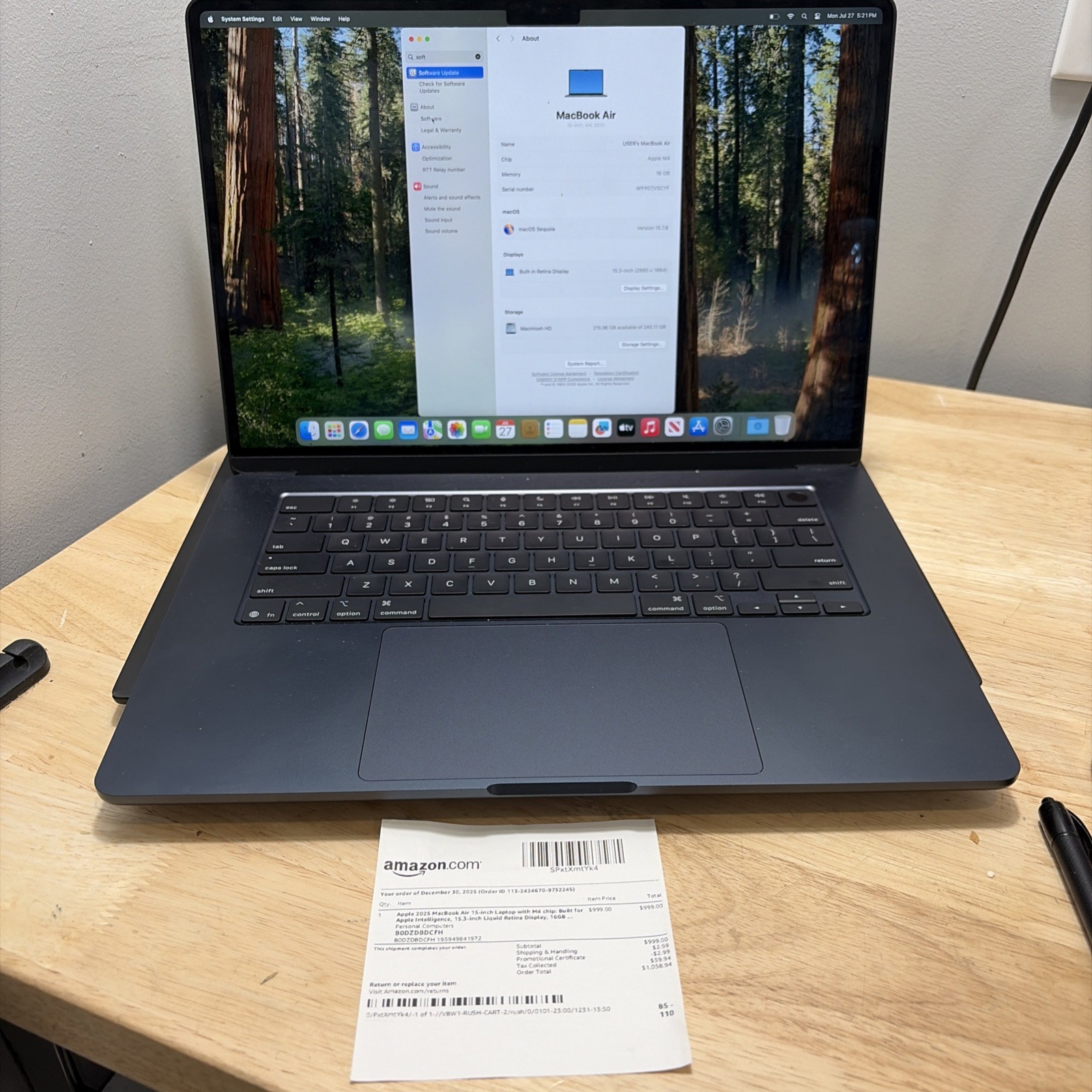 Apple Macbook Air 15″ M4 2025 A3241 10-core CPU 16GB 256GB SSD 88 Cycles Cord