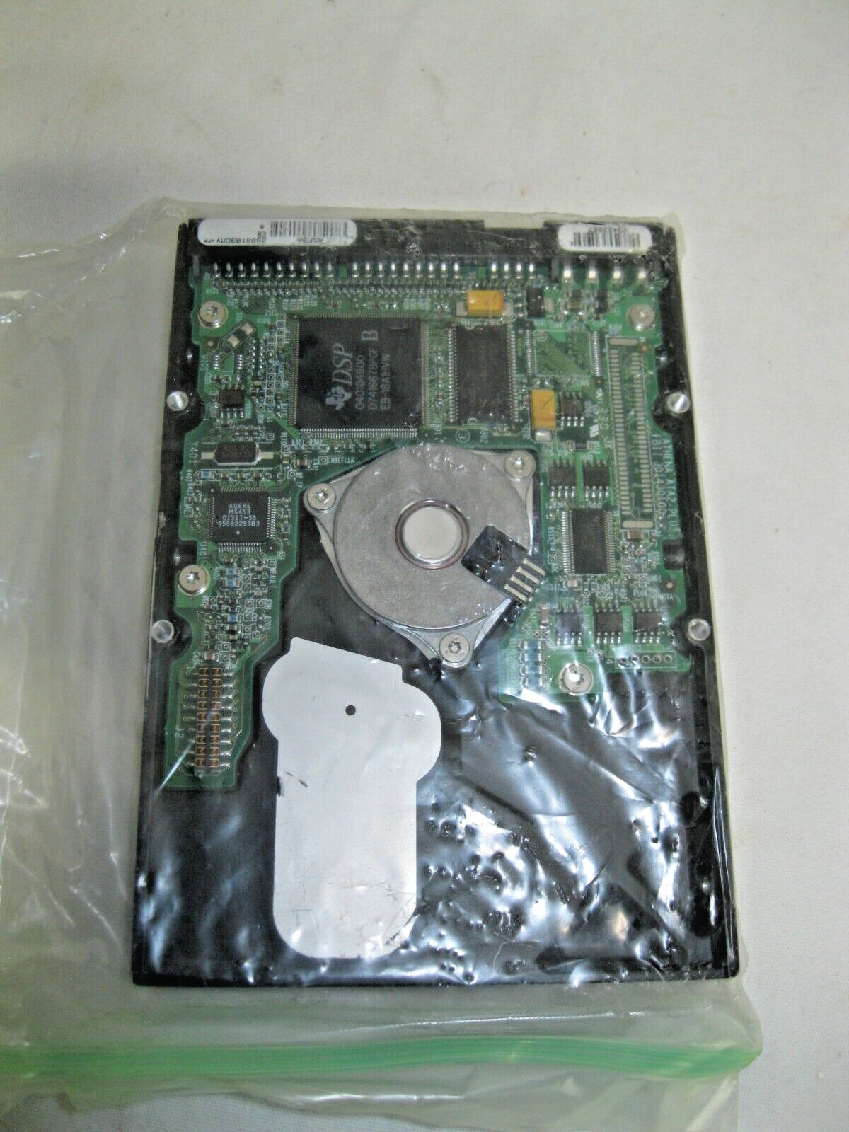 06P5312 – Maxtor 541DX 2B020H1 20.4GB OEM Replacement IDE Drive 10J1696