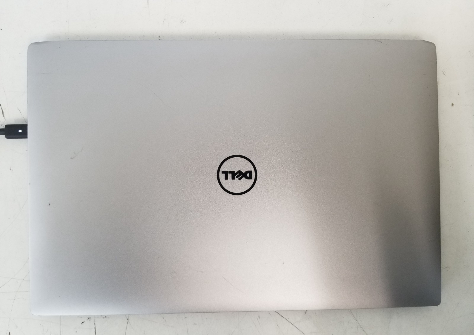 Dell Precision 5520 15.6″ i7-7820HQ 16GB RAM No SSD No OS/ Batt