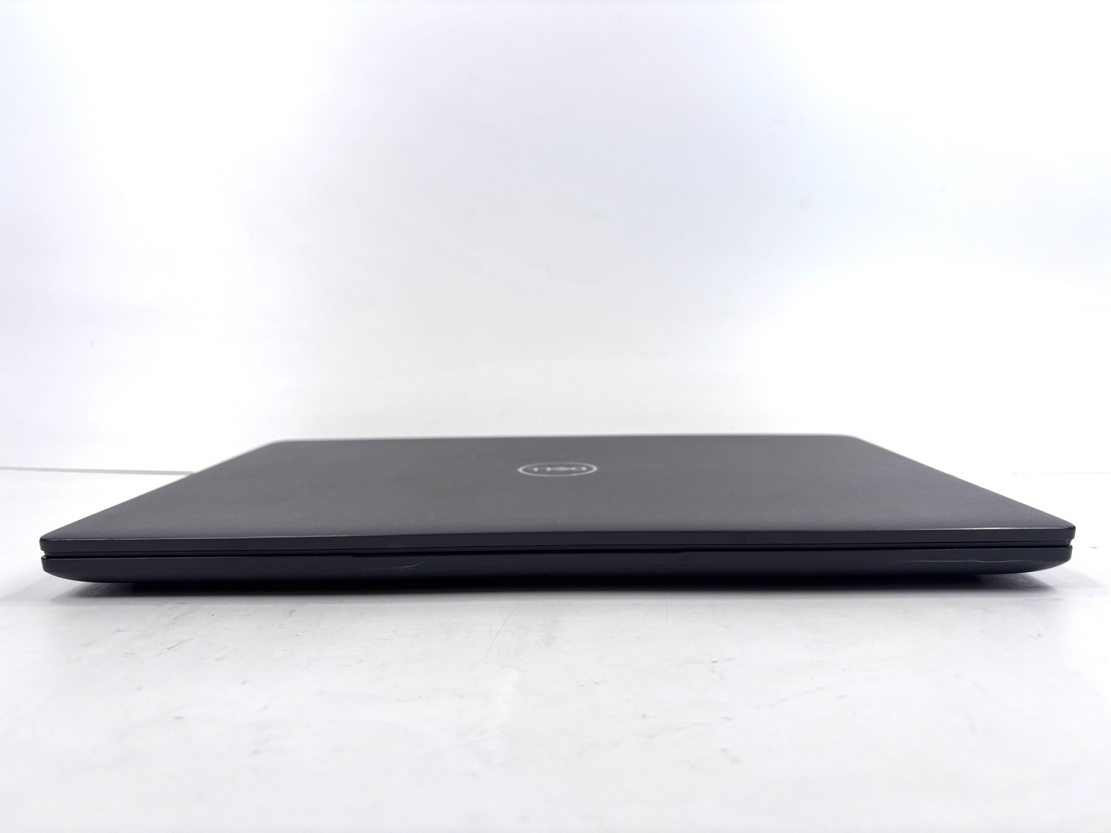 Dell Latitude 3410 – 14″ FHD, 1.6GHz i5, NO RAM, No Storage
