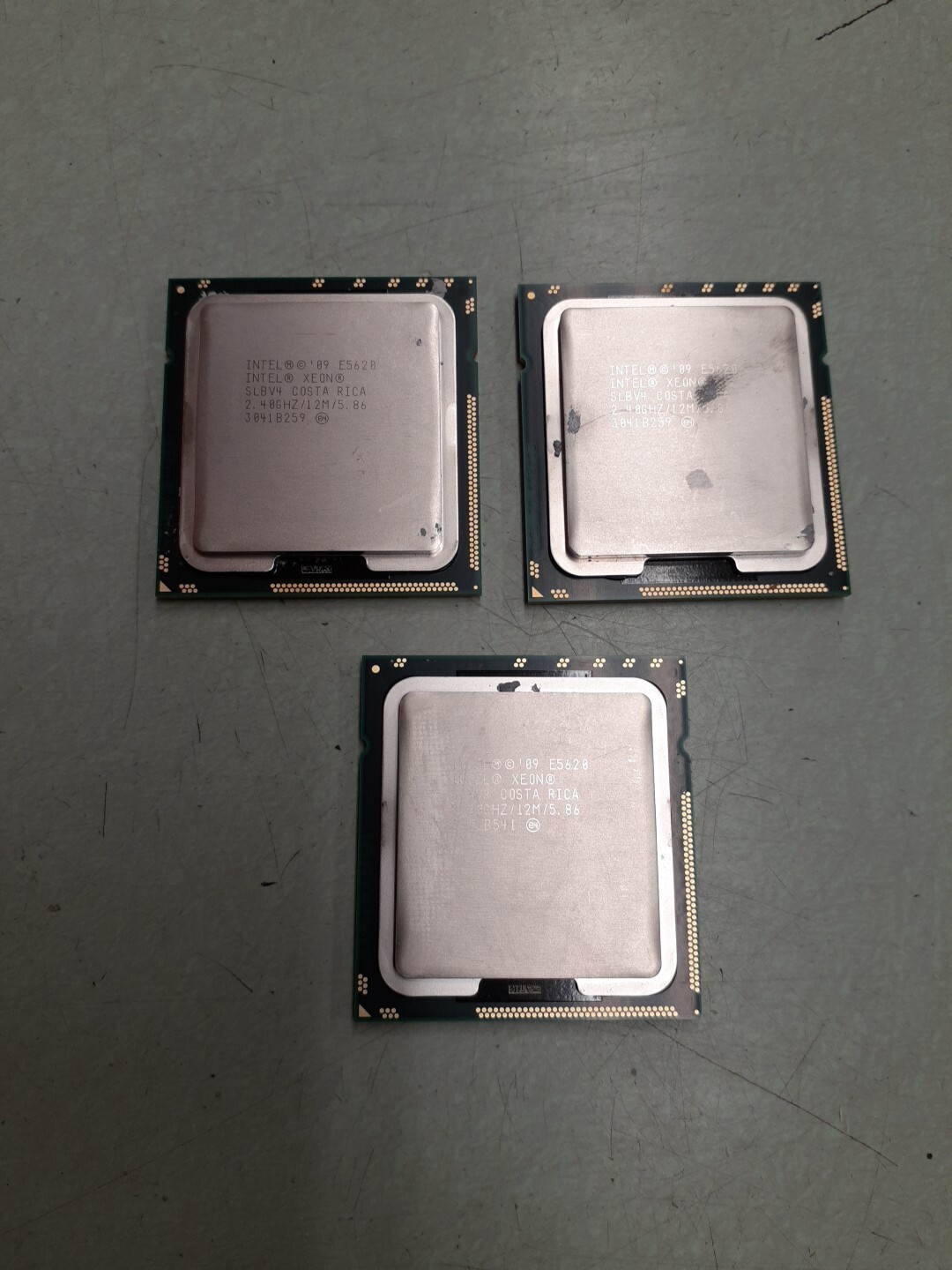 (3) Intel Xeon E5620 CPU 2.4GHz 12MB Cache 5.86GT/s LGA1366 Quad Core Proc SLBV4