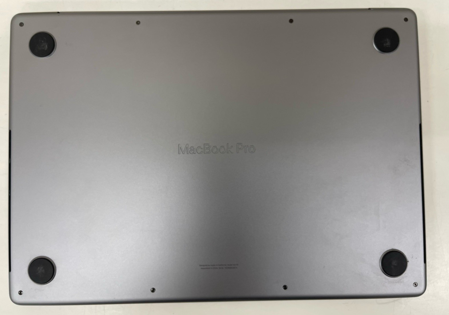 Apple MacBook Pro 14” Laptop MPHE3LL/A Space Gray – 2023