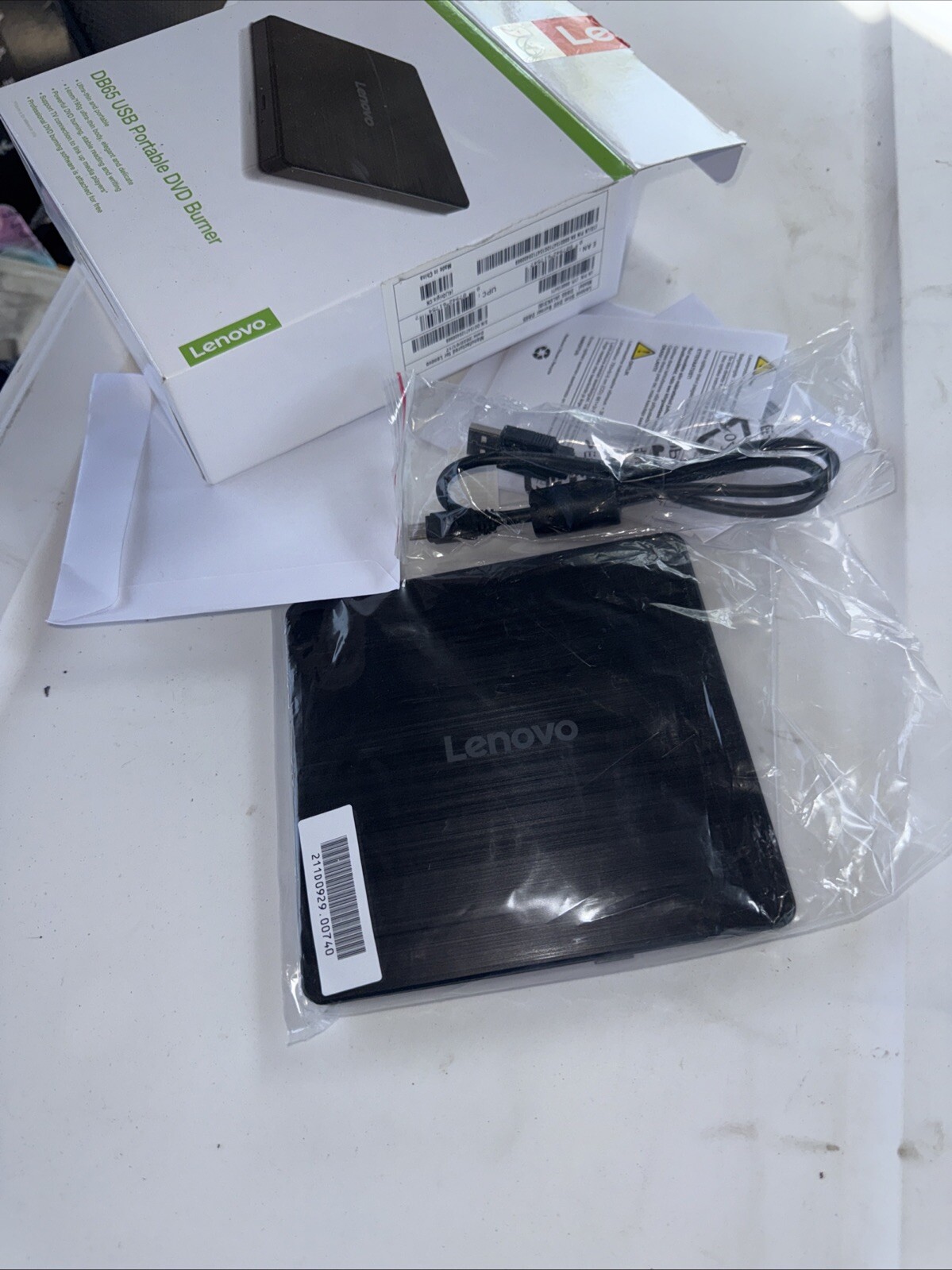 DB 65 USB Portable. DVD Burner