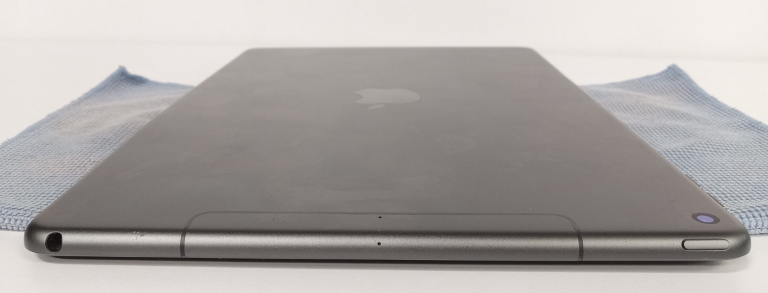 Apple iPad Air 3rd Generation (64GB, Space Gray, Unlocked) – Fully Functional!