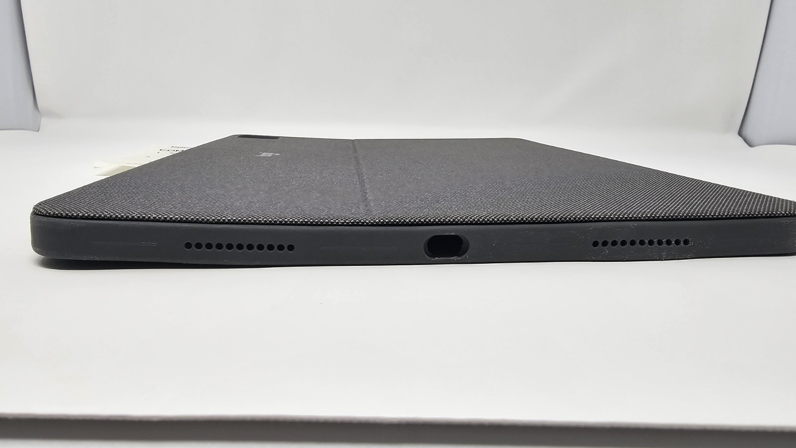 Logitech Combo Touch Keyboard Case for 12.9″ Apple iPad Pro 5th/6th Gen *BROKEN*