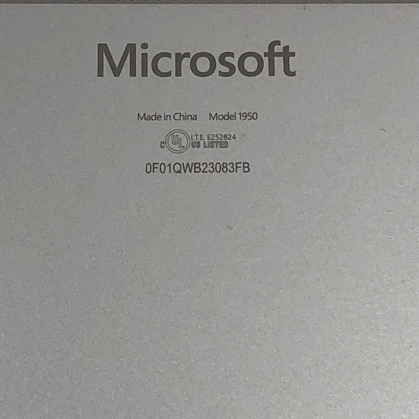 Microsoft Surface Laptop 5 Intel Core i7-1265U 2.7GHz 16GB RAM 256GB SSD No OS