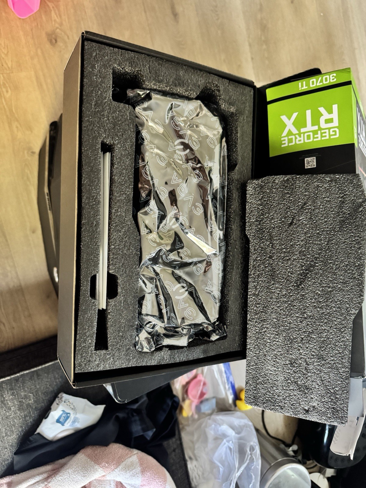 EVGA GeForce RTX 3070 Ti FTW3 ULTRA GAMING 8GB GDDR6X Graphics Card…