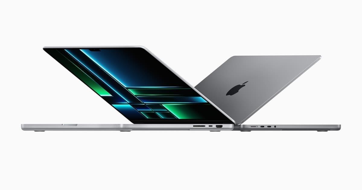 Apple MacBook Pro 16.2″ 2021 A2485 Gray XDR M1 Max 64GB RAM 2TB SSD Good