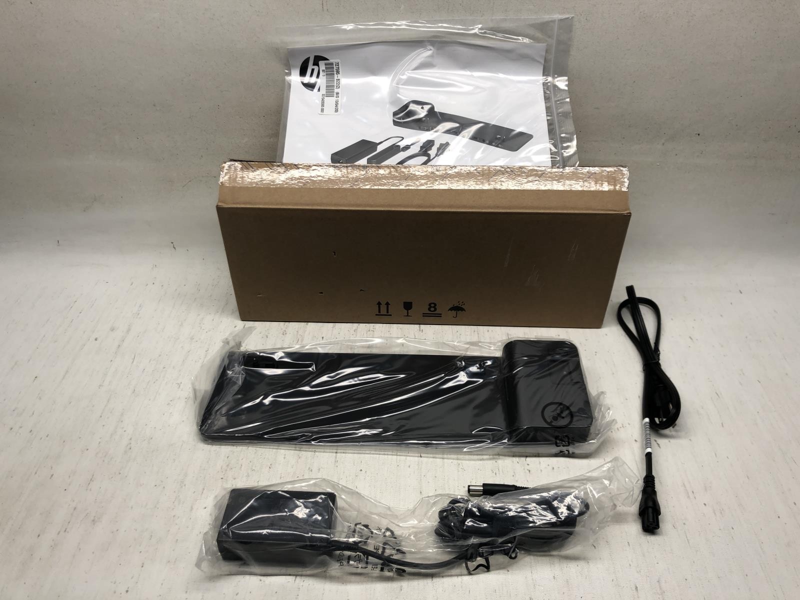 HP 2013 – UltraSlim Docking Station – (D9Y32AA#ABA) – NEW IN BOX