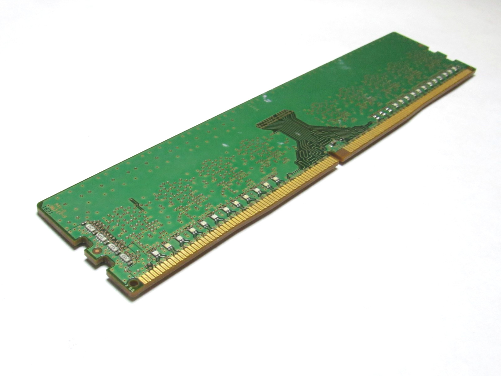Samsung 16GB Kit (2x8GB) DDR4 2133MHz PC4-17000 UDIMM RAM M378A1K43BB1-CPB