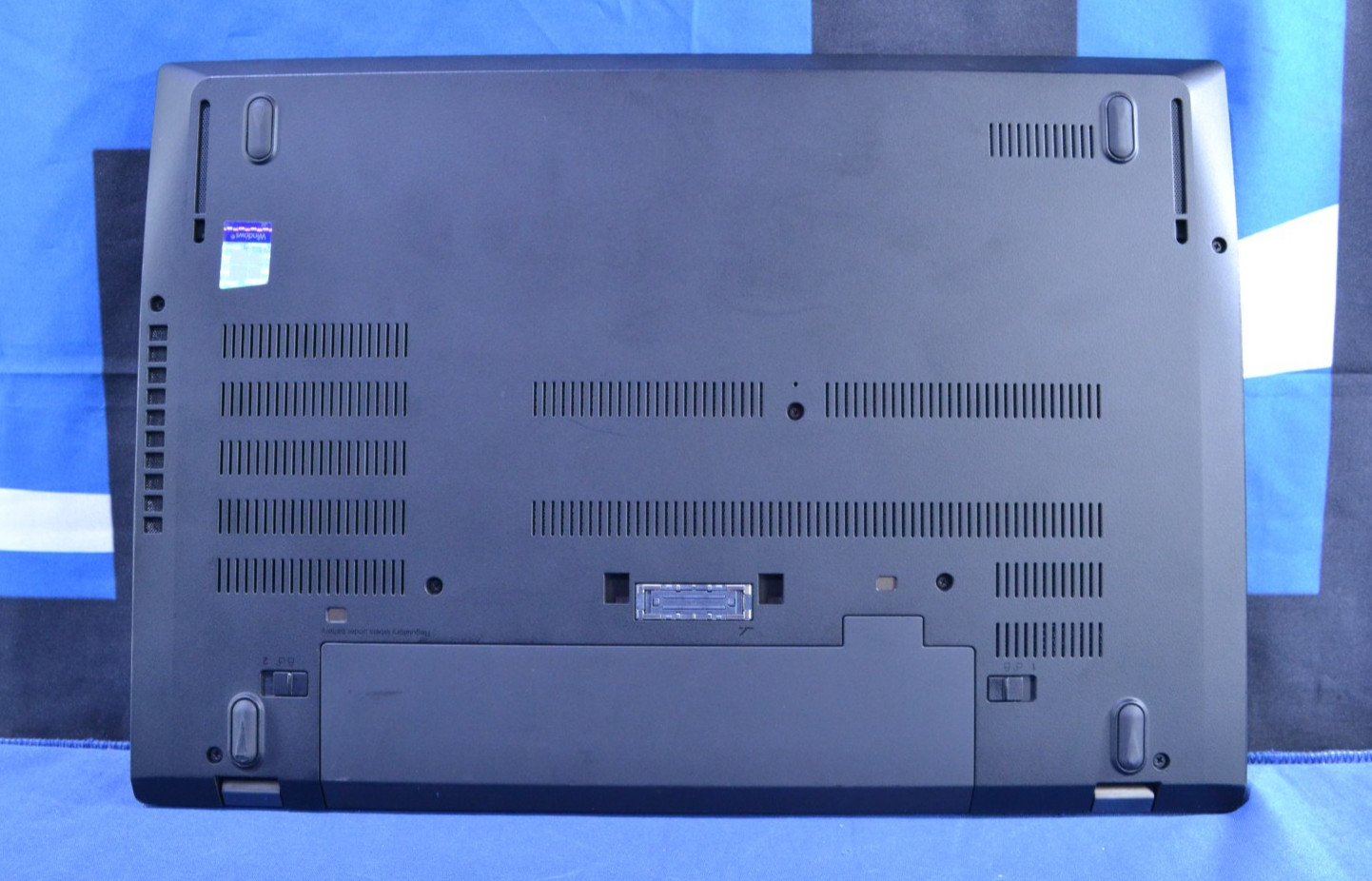 Lenovo ThinkPad P51s i7-6500U/ NVIDIA Quadro M520/ 16GB/ 512GB/ No OS(J071602)
