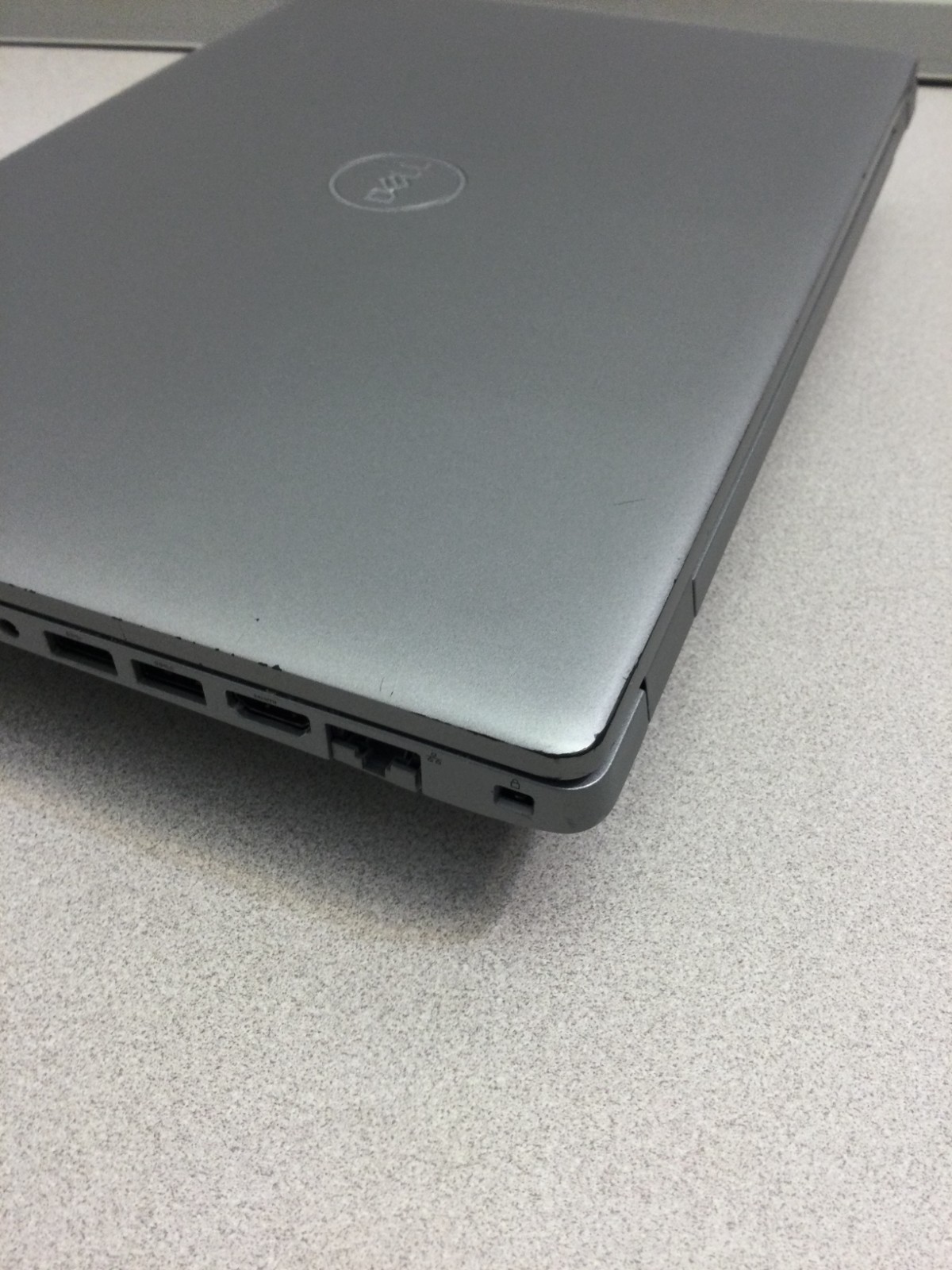 DELL LATITUDE 5410 INTEL CORE i5-10210U 1.60GHZ 8GB RAM 256 GB SSD WIN 11 PRO
