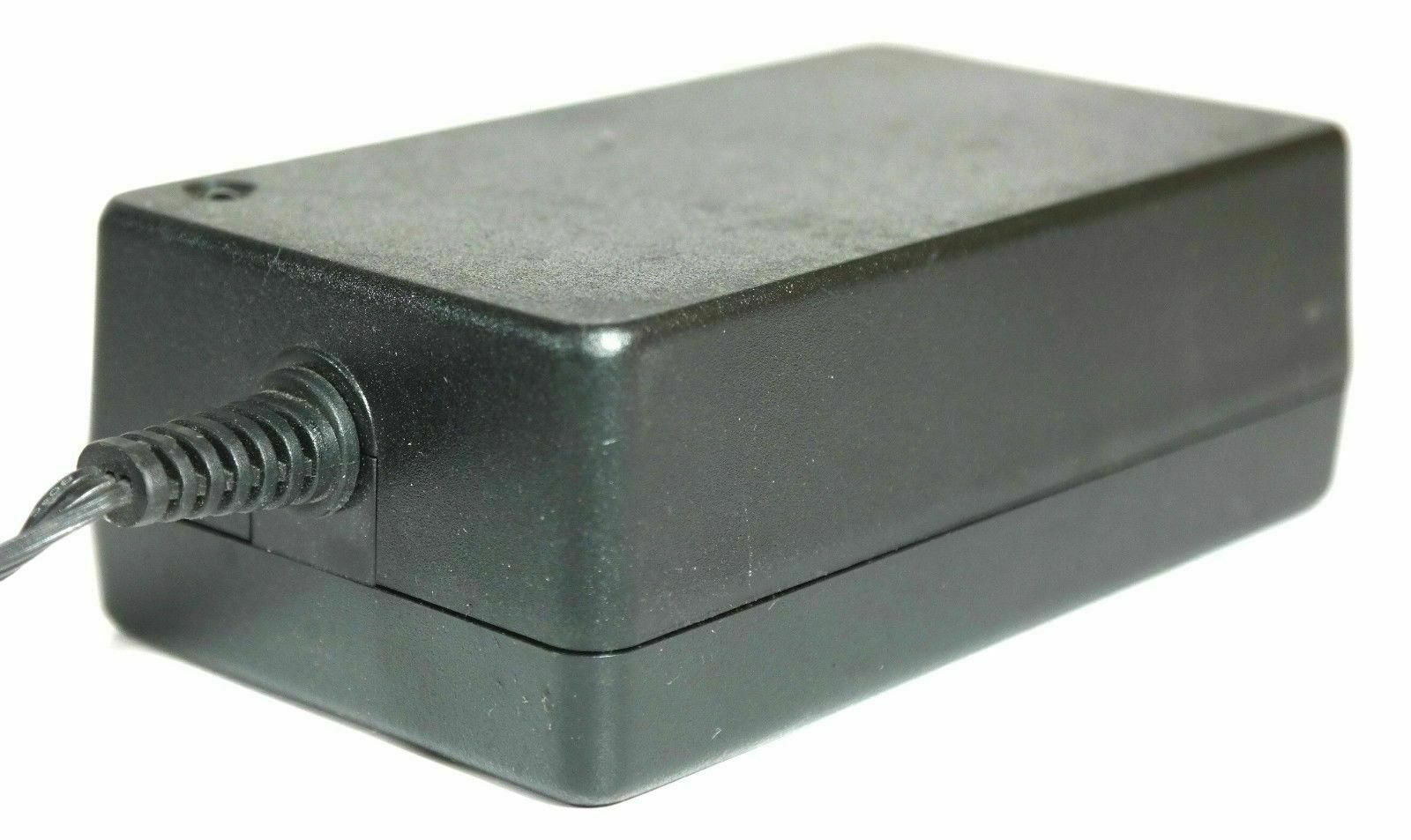 Genuine HP 16V/32V AC Adapter Model 0957-2231 32V/16V 375mA/500mA Charger
