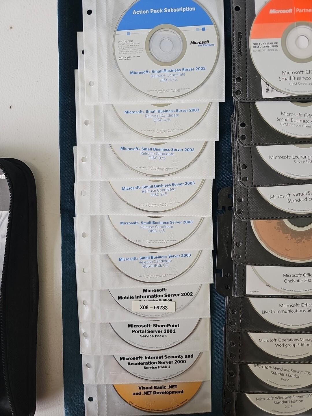 Microsoft Action Pack Subscription W/78 CDs & keys