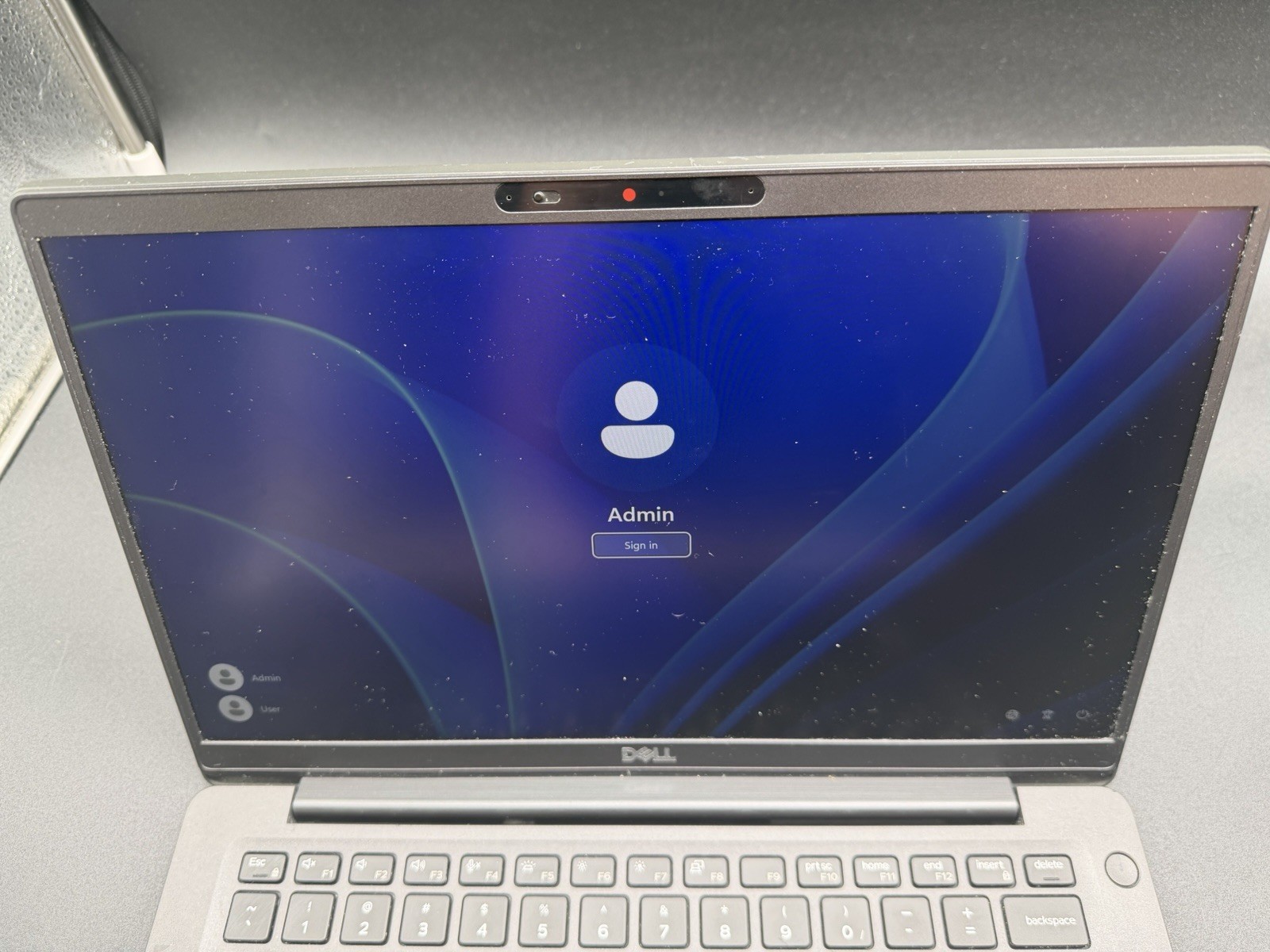 Dell Latitude 7400 14″ Touch Intel Core i7-8665U 16GB RAM 256GB SSD Black W11Pro