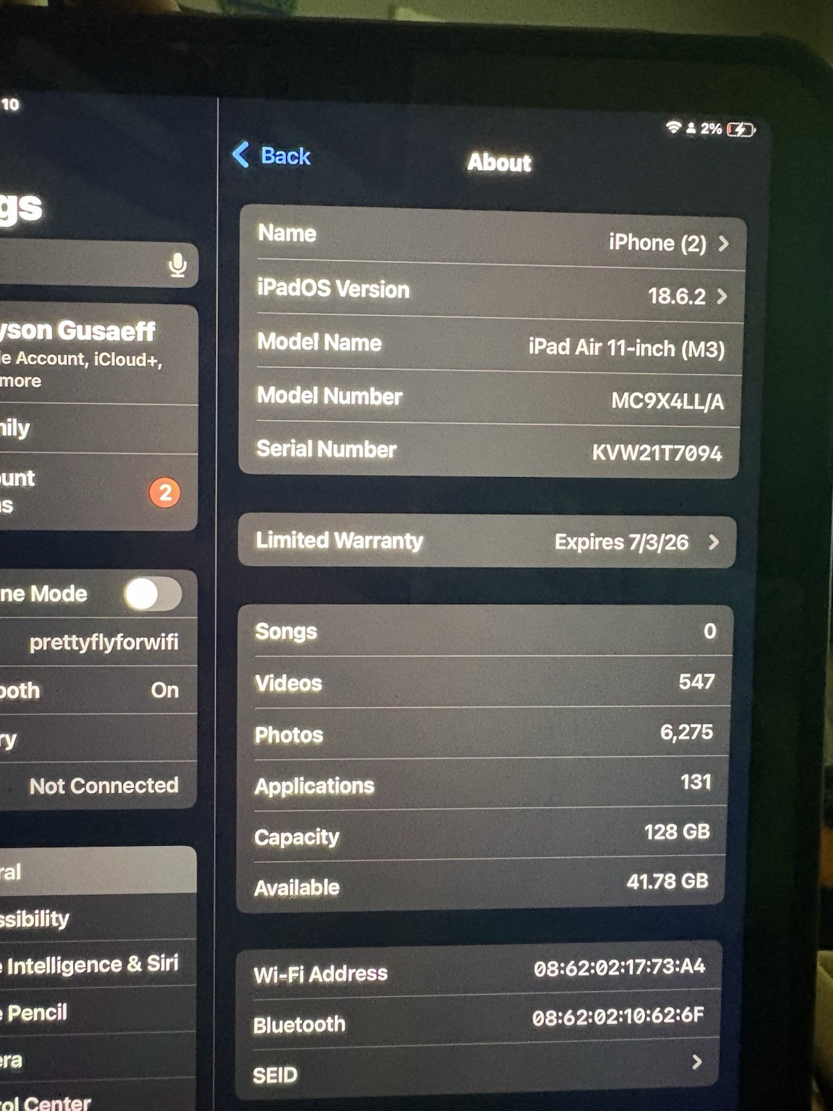 Apple iPad Air 11″ M3 128GB Wi‑Fi Silver 8GB RAM iPad (MC9X4LL/A) small scratch