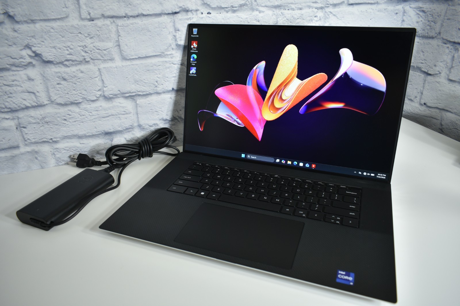 Dell XPS 17 9730 FHD+ 2.6 GHz i9-13900H 16GB RAM 1TB SSD NVIDIA RTX 4080 12GB