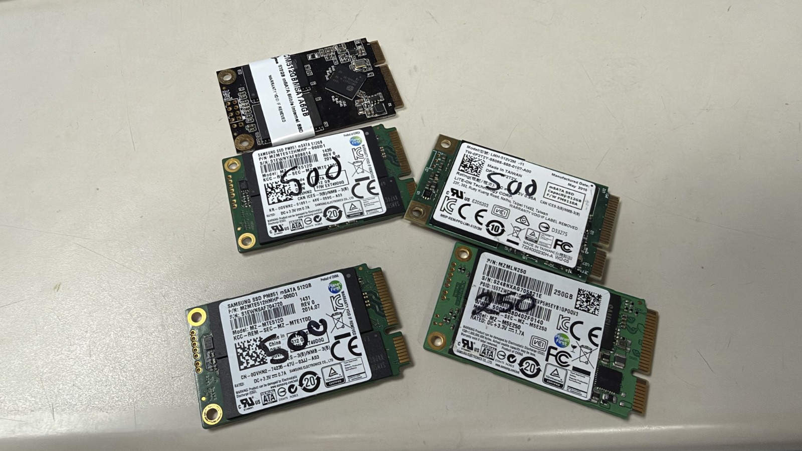 Lot of 4-512GB / 1- 250GB MSATA SSD