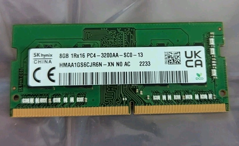 SK hynix 8GB DDR4 SO-DIMM PC4-3200AA 260-Pin Unbuffered RAM