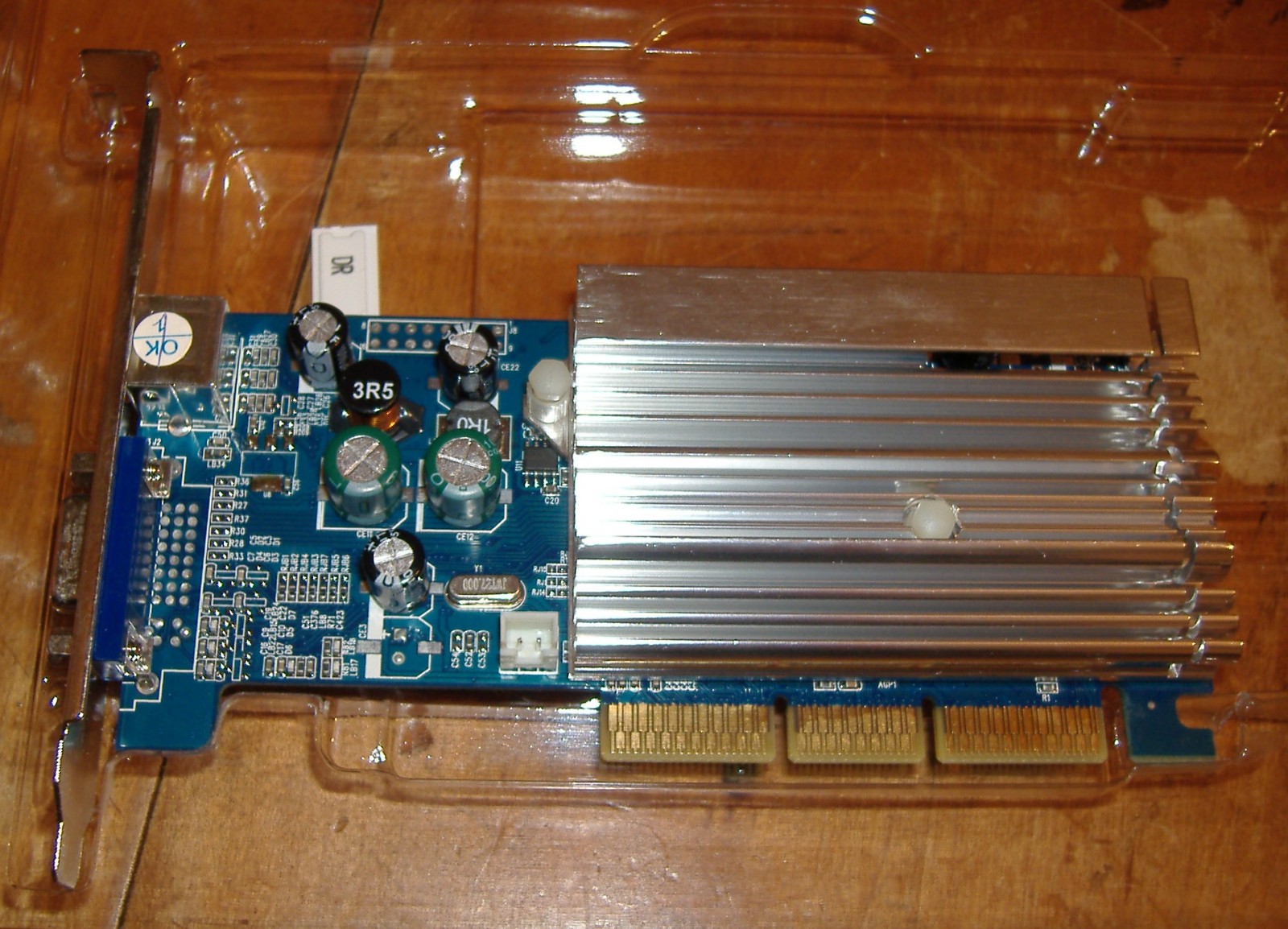 BFG NVIDIA GEFORCE 4 MX 4000 AGP 128MB VIDEO GRAPHICS CARD VINTAGE BOXED BOX