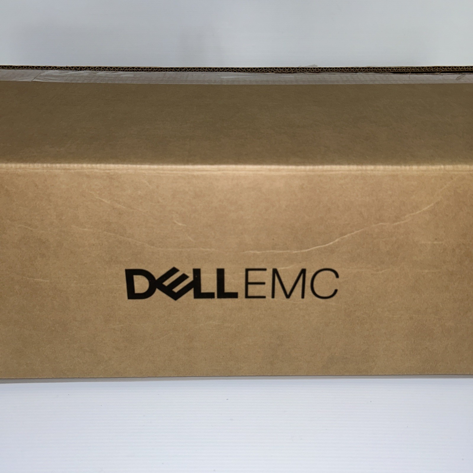 Dell PowerEdge R240 Intel Xeon E-2144G 3.6GHz 8GB DDR4 ECC NO HDD 250W Unused!