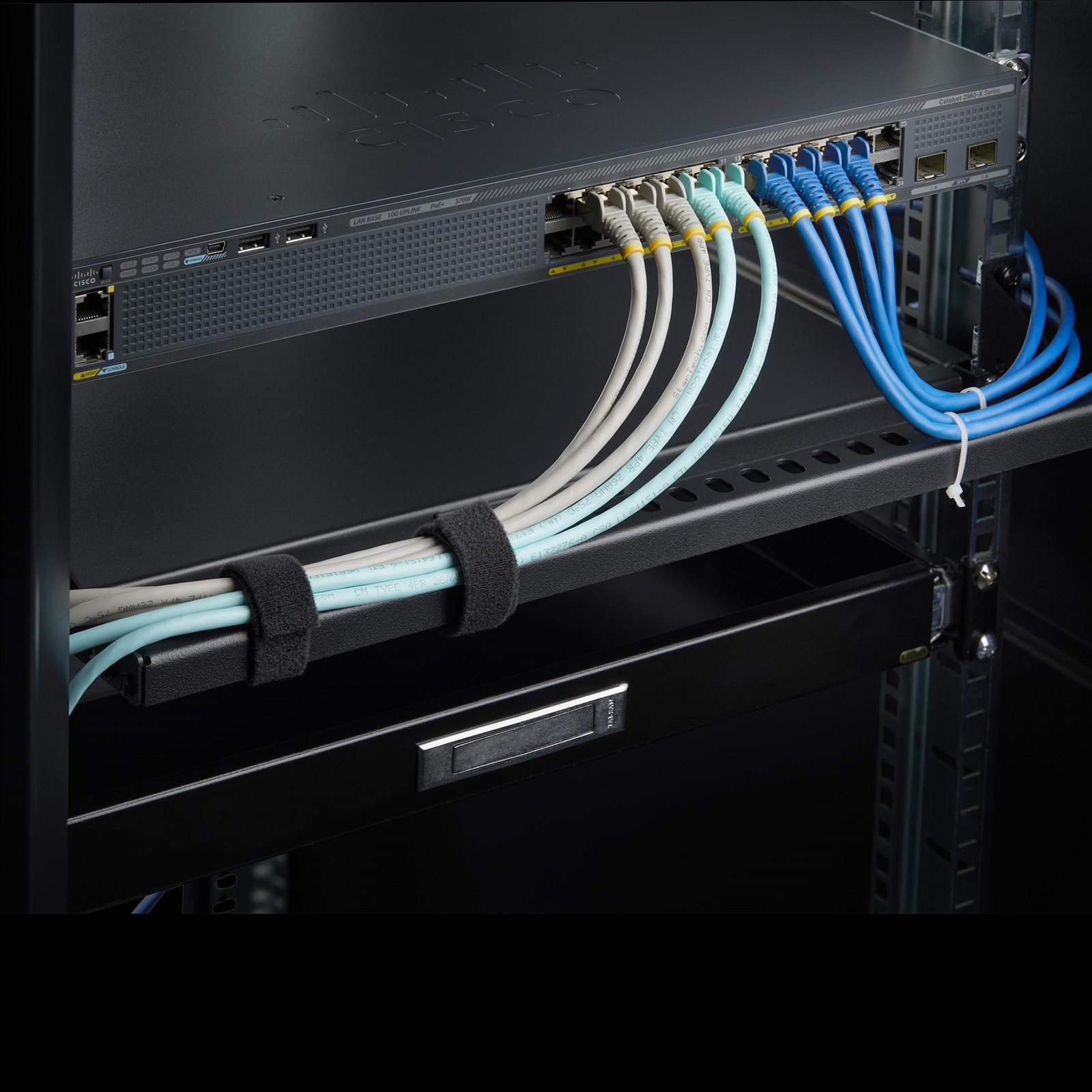 StarTech 1U Rack Mountable Cable Lacing Bar w/Adj Depth 12S-CABLE-LACING-BAR