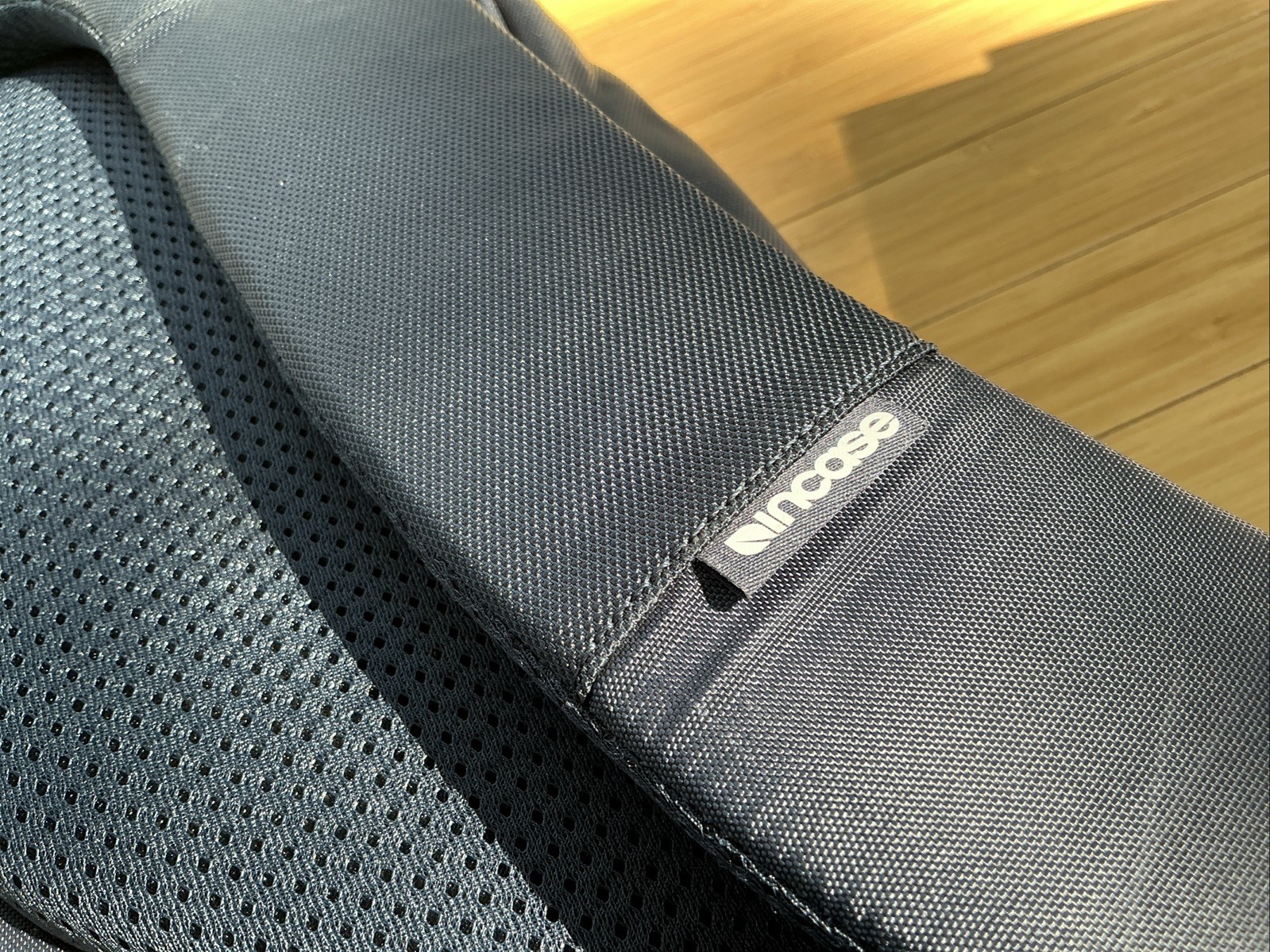 Incase ICON 23L Backpack Balck – Used in mint condition “Ocrolus” Branded