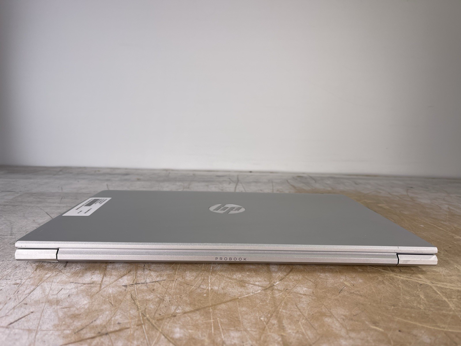 HP PROBOOK 450 G8 i5-1135G7 @ 2.4GHz, 4GB RAM, NO HDD/OS – (FOR PARTS)
