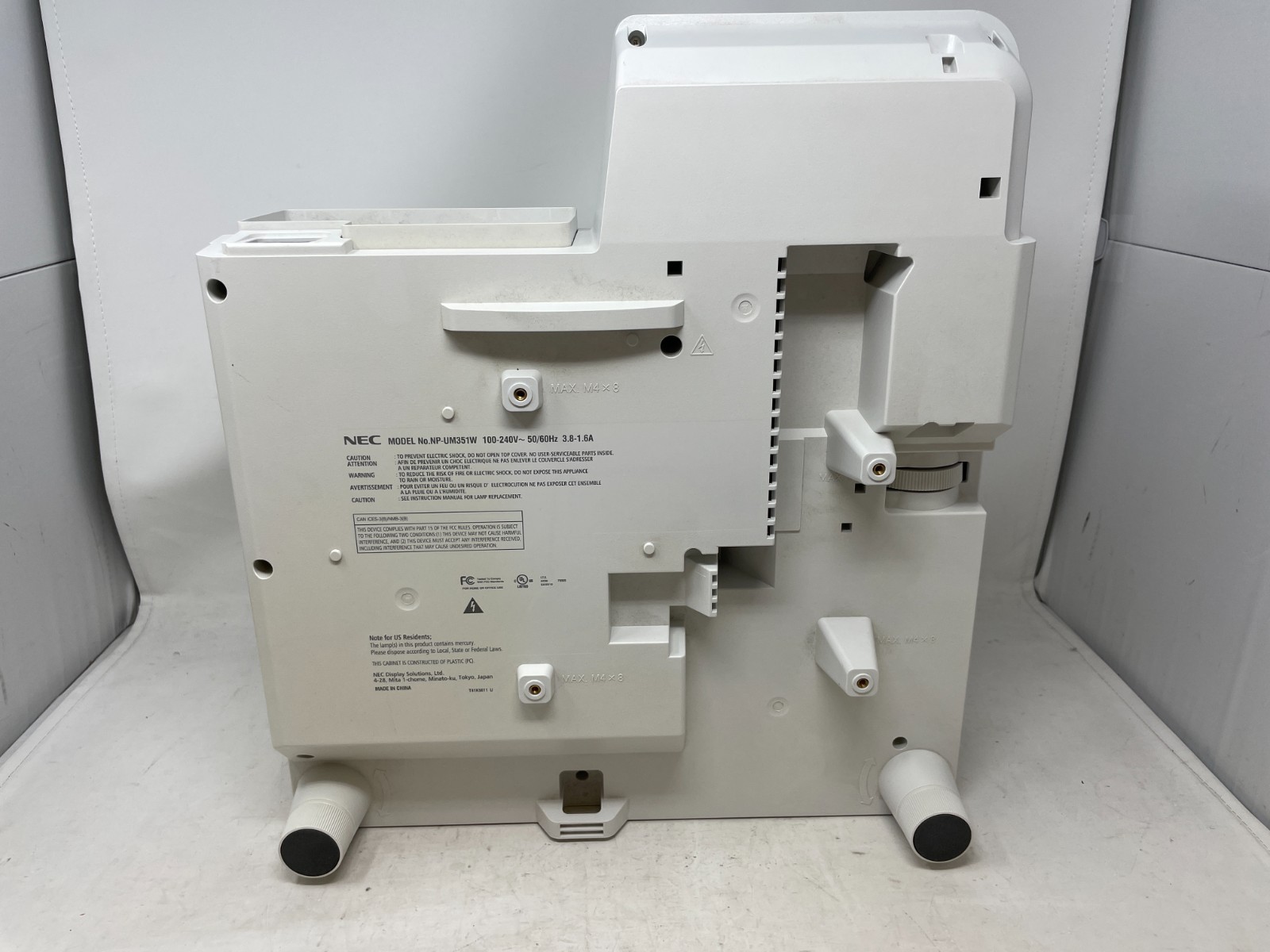 FOR PARTS: NEC NP-UM351W Ultra Short Throw 3LCD Projector Bad Lamp, 2744 hours