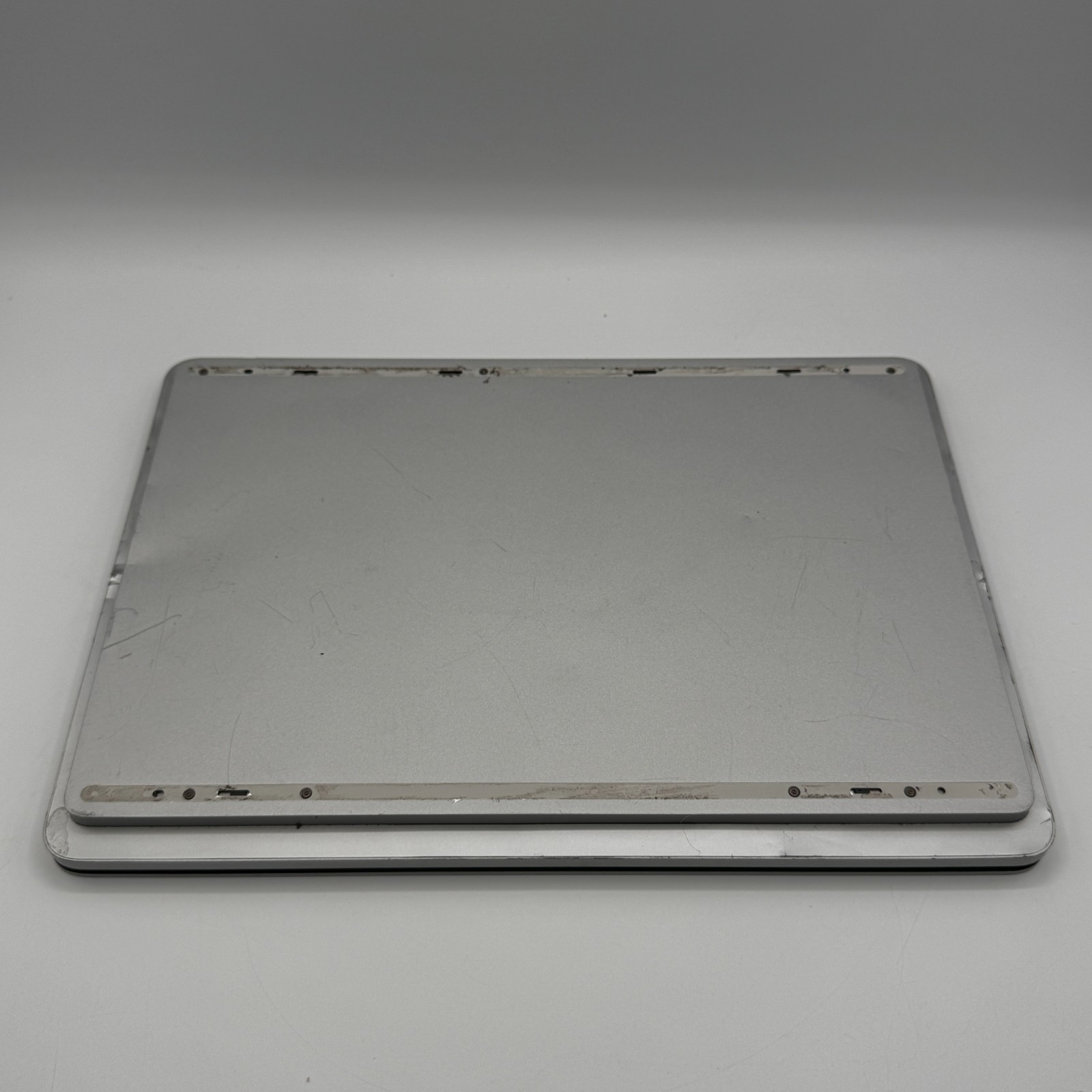 Microsoft Surface Laptop Studio 1964 14.4″ i7-11370H RTX A2000 32GB RAM 512GB