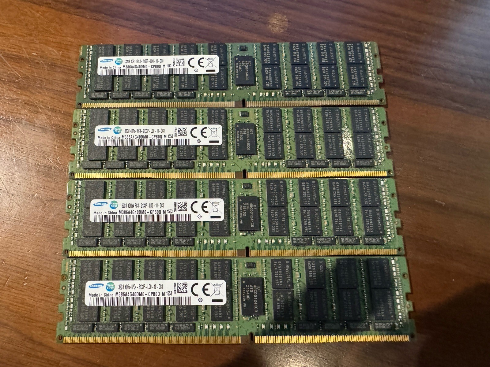 Samsung 128GB 4x32GB PC4-2133P 4Rx4 LRDIMM ECC RAM M386A4G40DM0-CPB