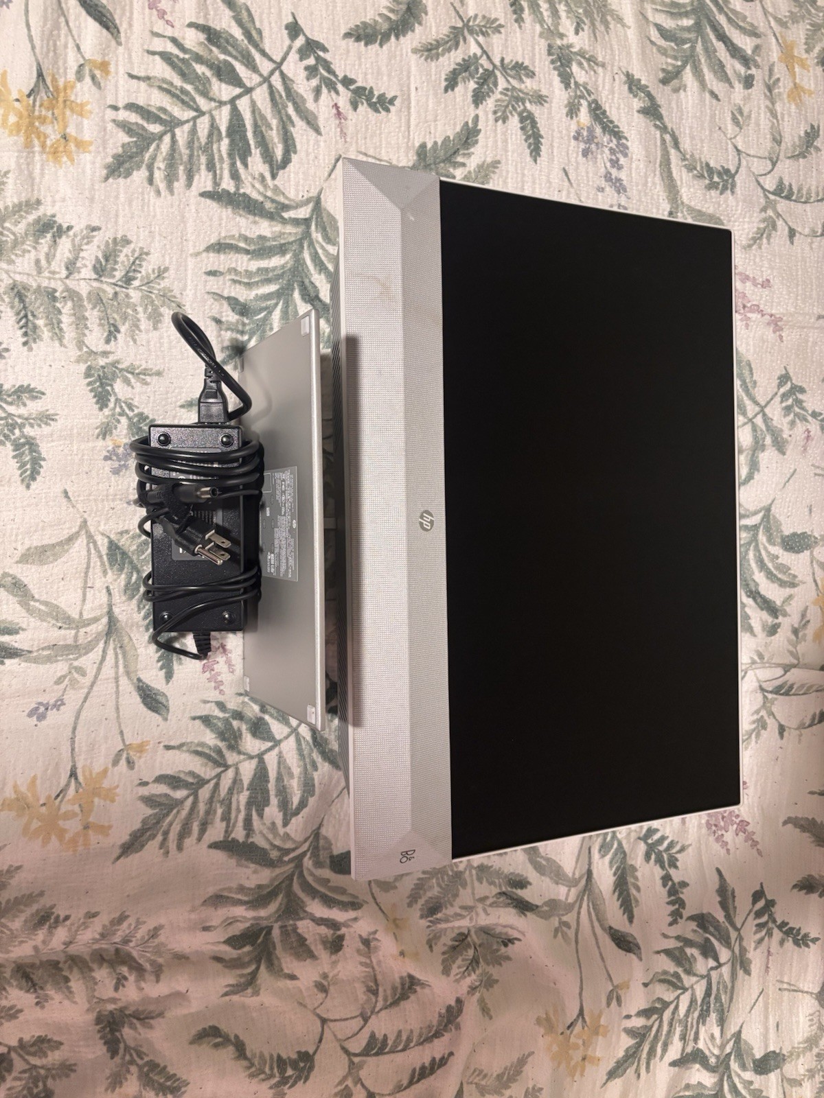 HP Pavillion 24 Inch All In One-xa0xxx Desktop Computer 12 GB RAM