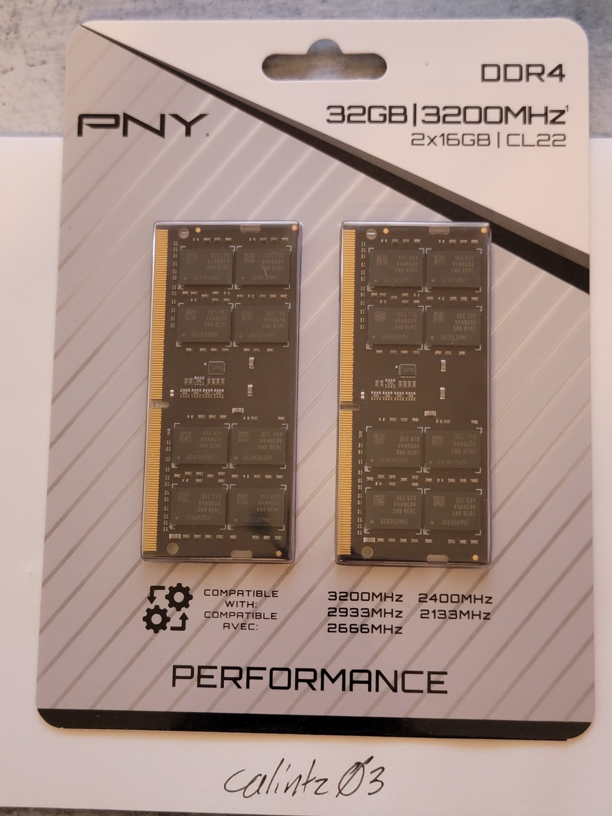 BRAND NEW! PNY Performance 32GB (2x16GB) DDR4-3200MHz 260-PIN (MN32GK2D43200-TB)