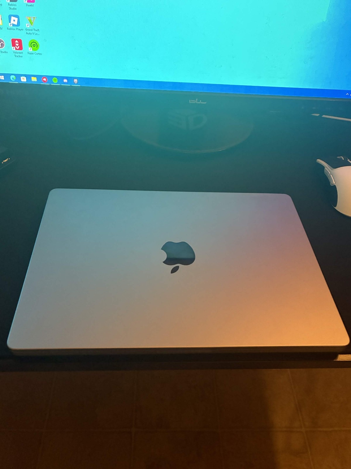 Apple MacBook Pro 14in 2021 M1 Pro 10-Core 512GB SSD 32GB RAM A2442 Grade A