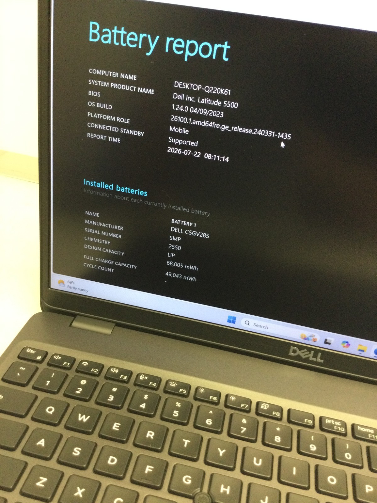 Dell Latitude 5500 15.6″ 256GB SSD Core i7-8665u, 1.90GHz 8GB RAM GB WIN 11 PRO