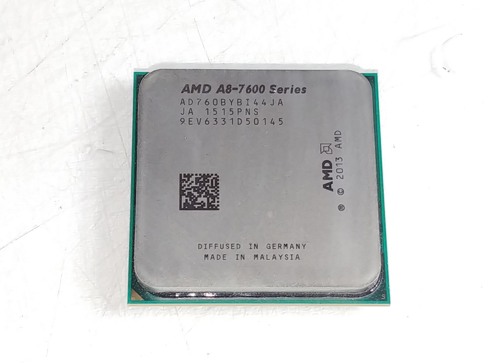 AMD A8-PRO-7600B 3.10 GHz Socket FM2+ Desktop CPU AD760BYBI44JA