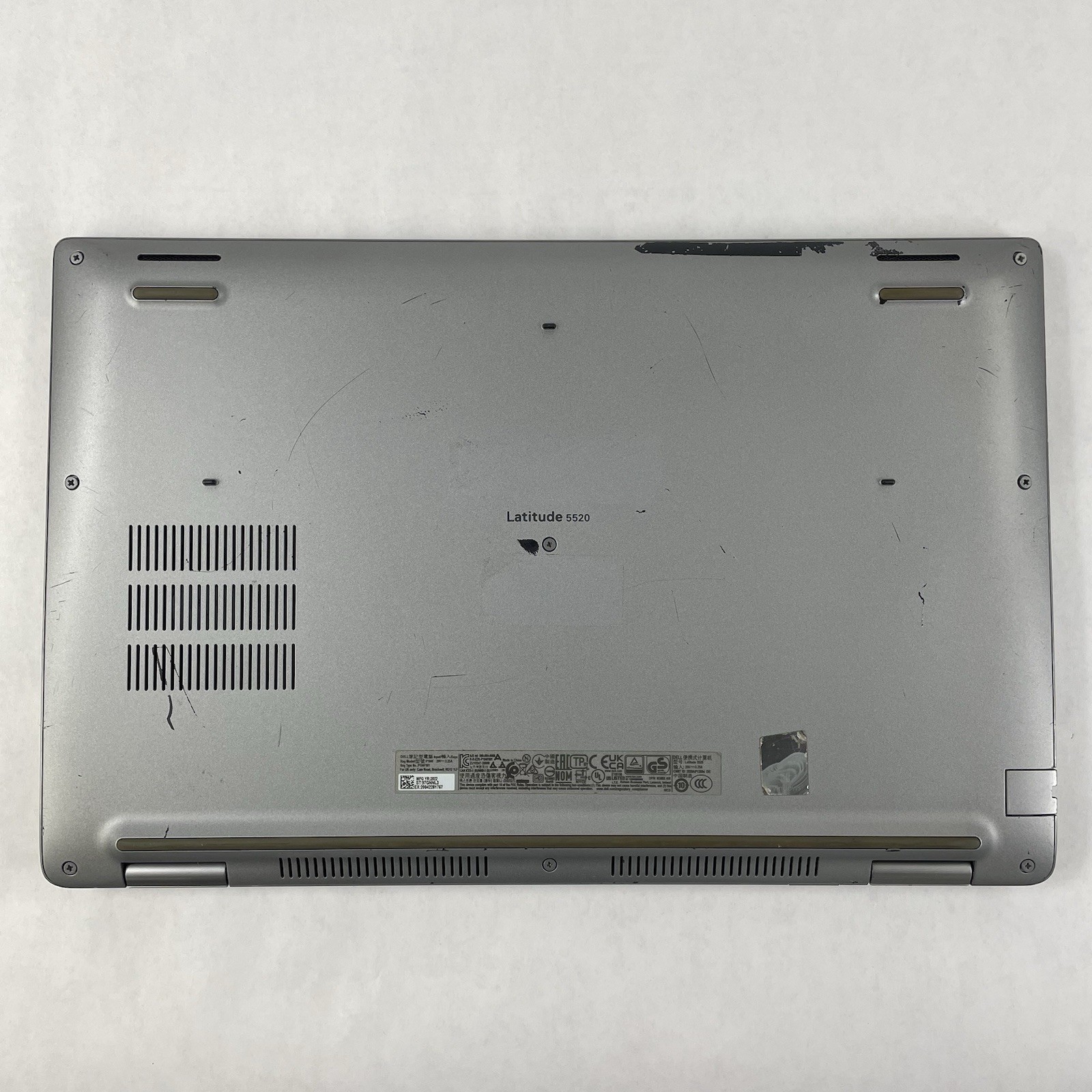 Dell Latitude 5520 15.6″ i5-1145G7 2.60 GHz 16 GB RAM No SSD/OS/AC