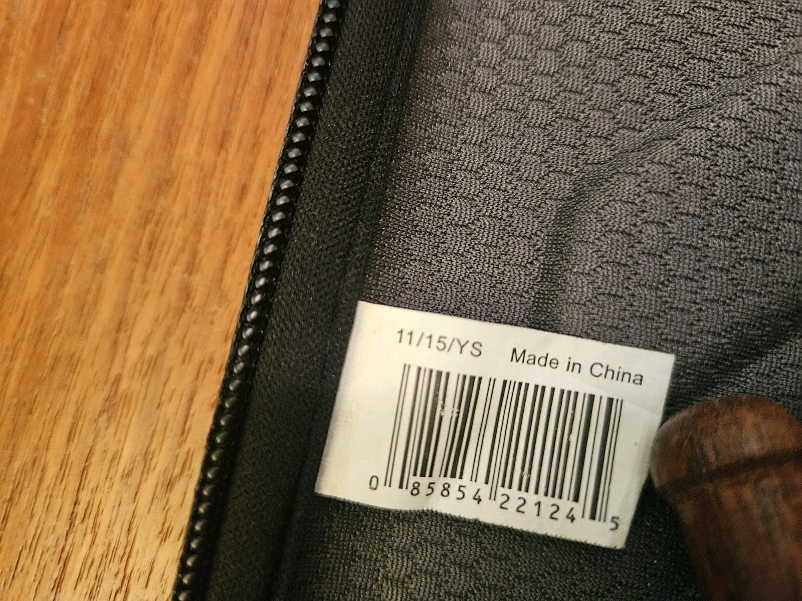 Thule 13in Padded Hard Shell Laptop Sleeve Case Solid Macbook Pro