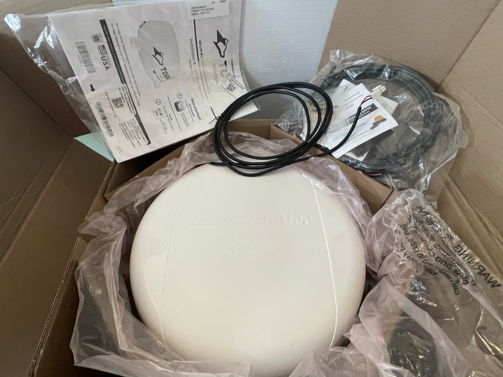 Winegard WF2-TH2 TOGO Roadlink C2 4G LTE Router / WiFi Extender NEW Ships FREE!!
