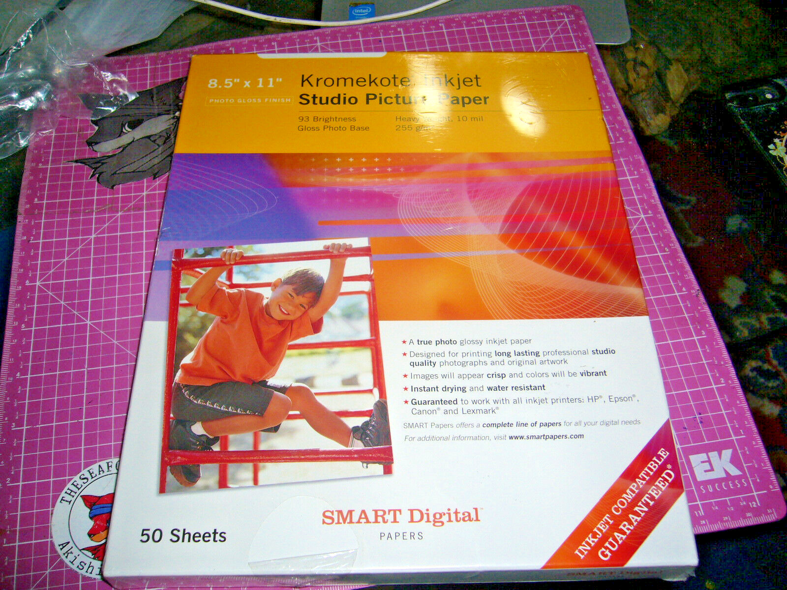 Kromekote inkjet Studio Picture Paper, 50 sh., 10 Mil, gloss photo base, 93 BRT