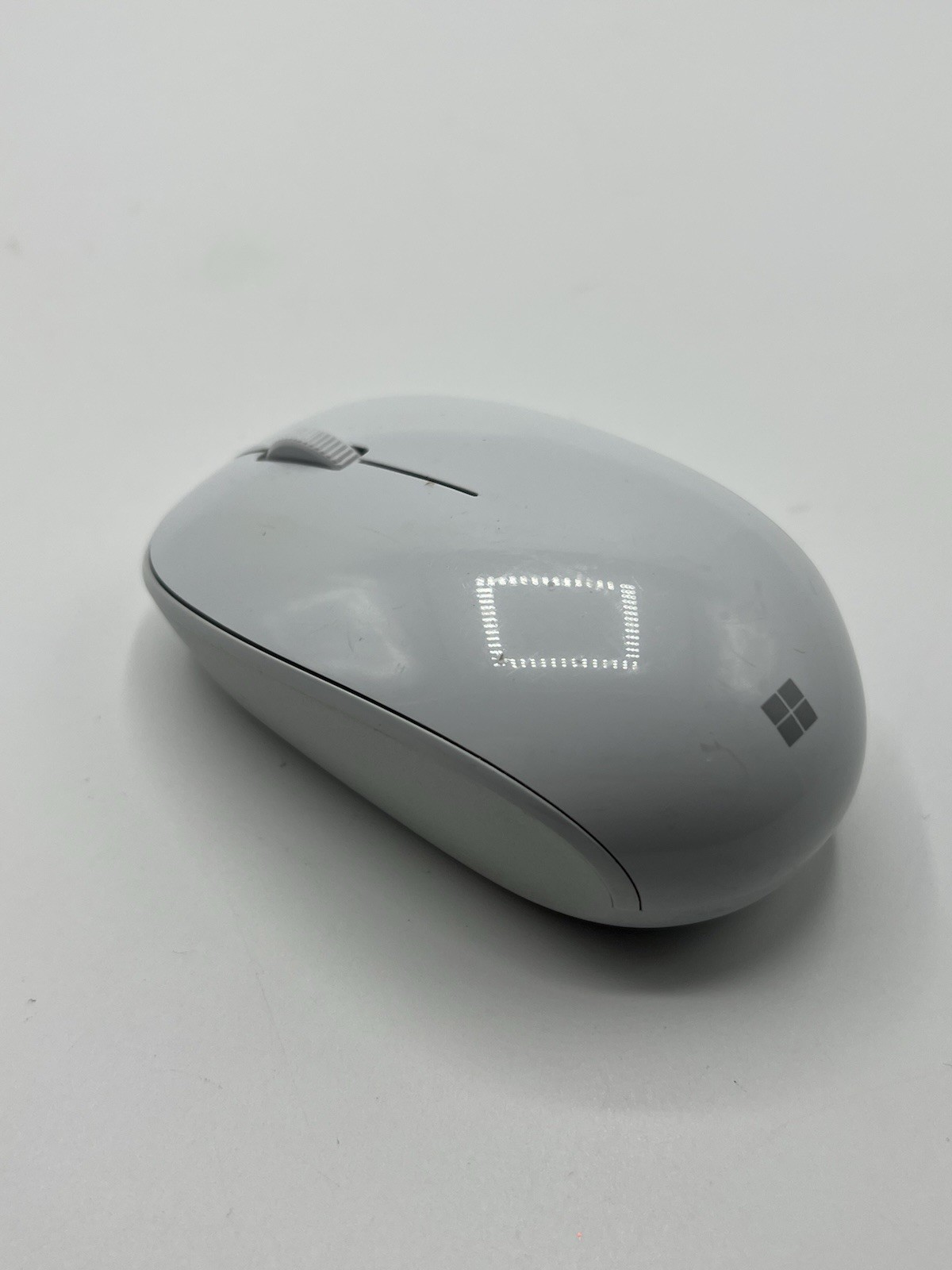 Microsoft – Wireless Bluetooth Optical Ambidextrous Mouse – Glacier White