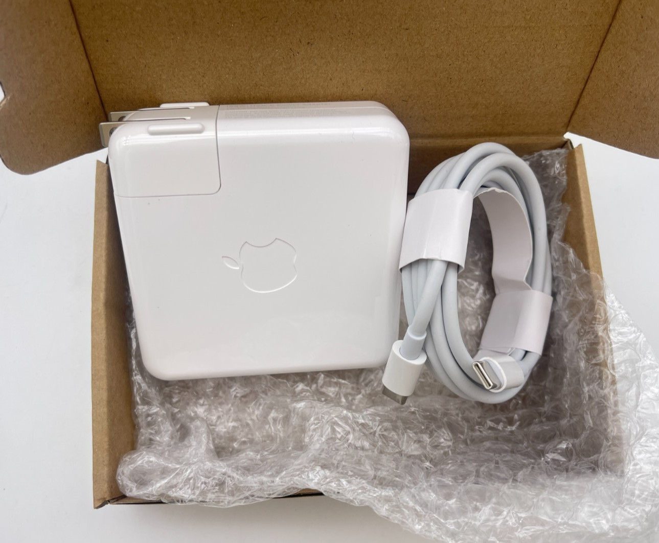 Genuine OEM 96W USB-C Rapid Charger for Apple MacBook Pro 16-inch(with Cable) US