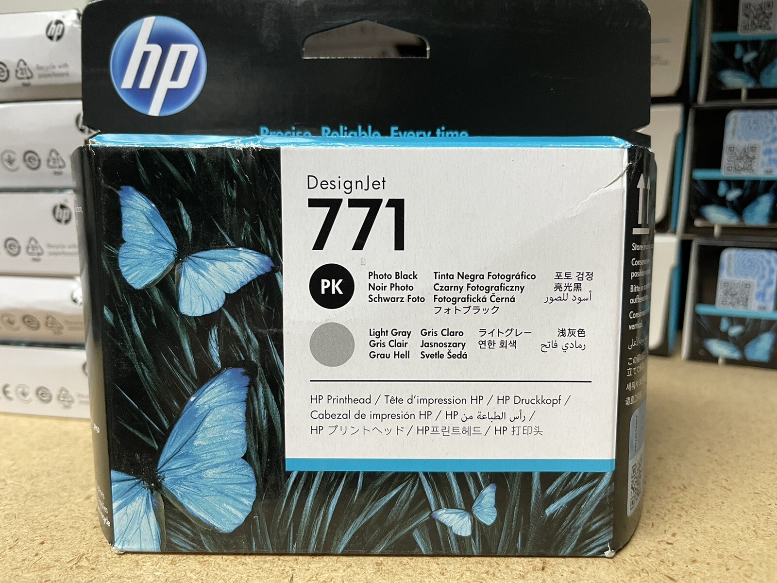 HP 771 Printhead Photo Black / Light Gray CE020A OEM NEW