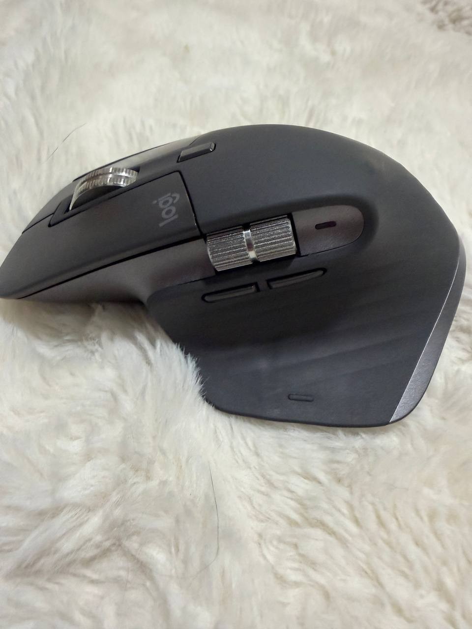 Logitech MX Master 3S – Wireless Performance Mouse – Graphite – NO DONGLE